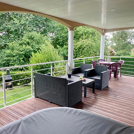 La Villa Des Demoiselles บูร์-อาชาด์ ภายนอก รูปภาพ